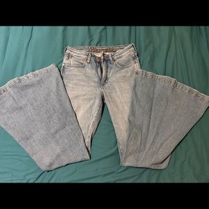 Retro Wrangler Flare Jeans